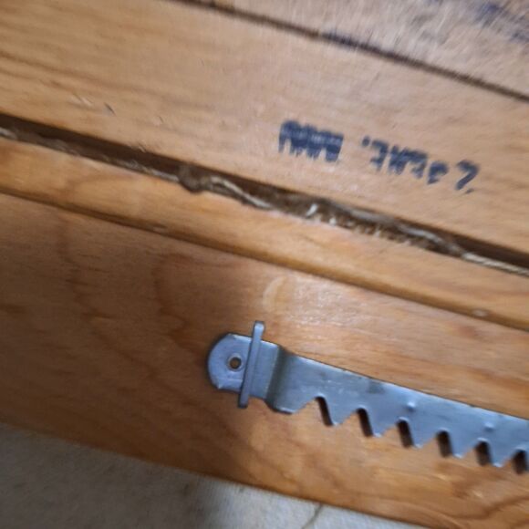 A Vintage Japanese Painting on Canvas Framed Artwork Floral Butterfly - Picture 14 of 16